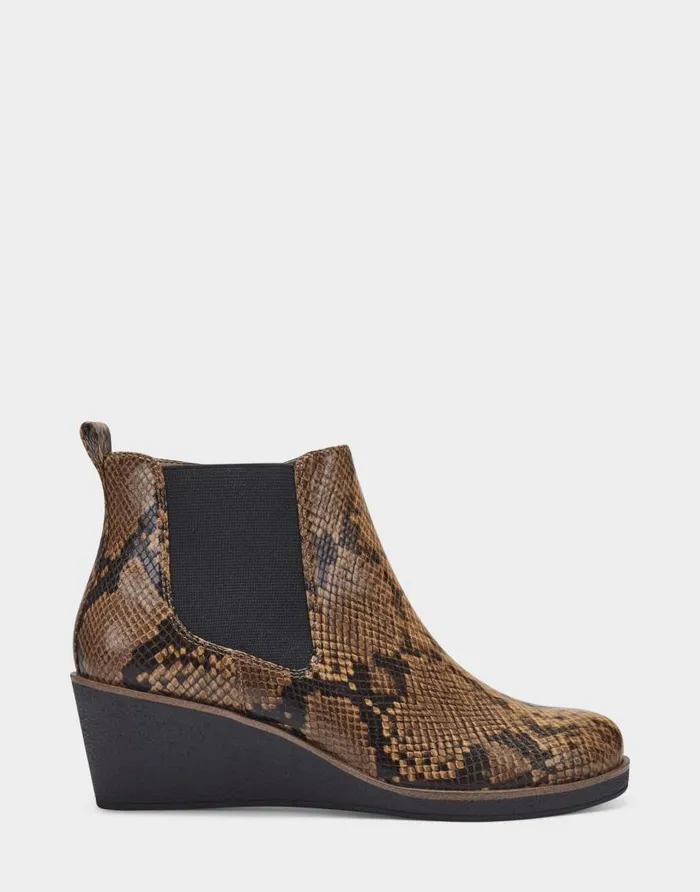 Aerosoles Comfortable Women039s Ankle Boot In Brown Faux Leather Brown Snake Women Heeled Boots Aerosoles Comfortable Women039s Ankle Boot In Brown Faux Leather Brown Snake Women Heeled Boots
