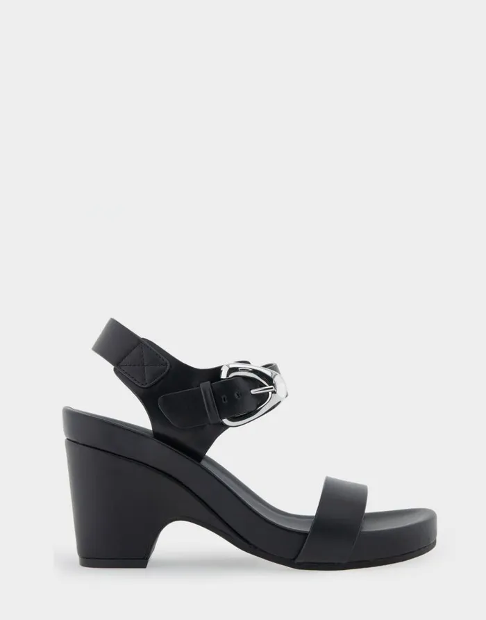 Aerosoles Comfortable Women039s Buckled Footbed Wedge Sandal In Black Leather Black Leather Women Wedges
