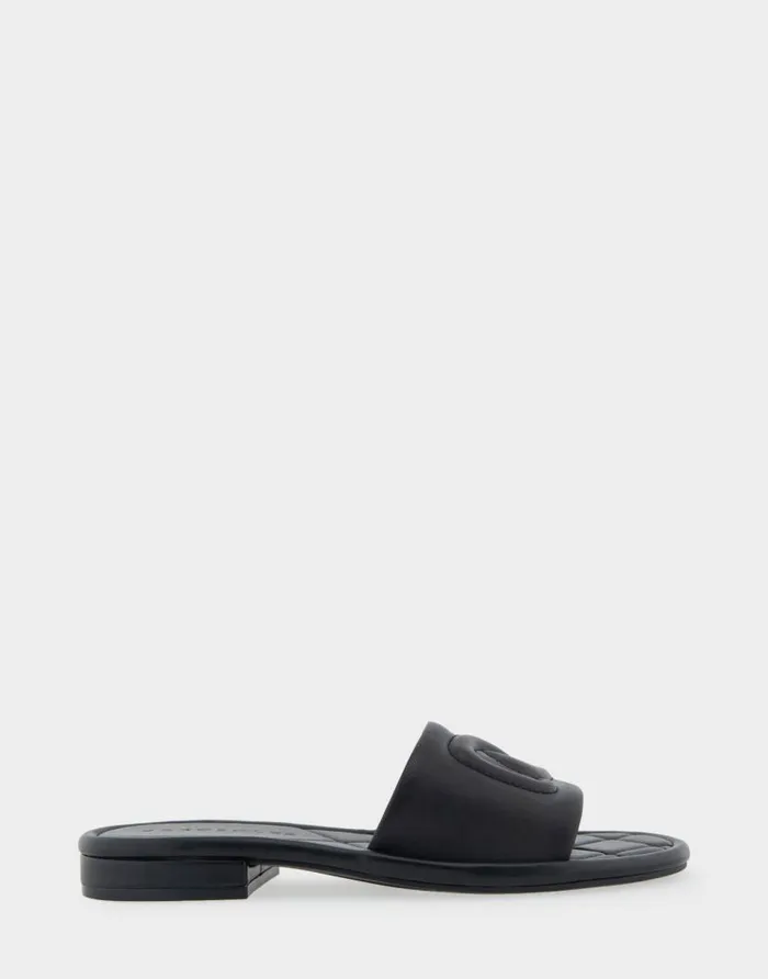 Aerosoles Comfortable Women039s Debossed Chain Link Slide Sandal In Black Leather Black Leather Women Clogs and Mules Aerosoles Comfortable Women039s Debossed Chain Link Slide Sandal In Black Leather Black Leather Women Clogs and Mules