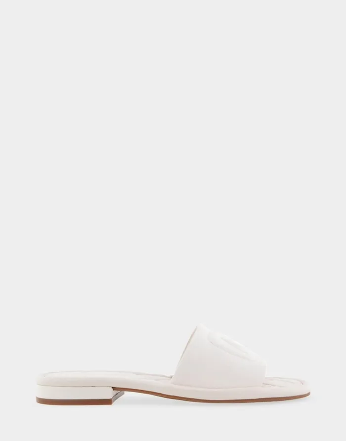 Aerosoles Comfortable Women039s Debossed Chain Link Slide Sandal In Eggnog Leather Eggnog Leather Women Flats Aerosoles Comfortable Women039s Debossed Chain Link Slide Sandal In Eggnog Leather Eggnog Leather Women Flats