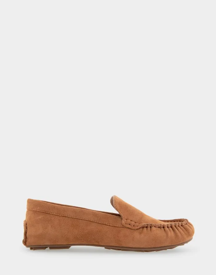 Aerosoles Comfortable Women039s Driver In Tan Suede Tan Suede Women Loafers