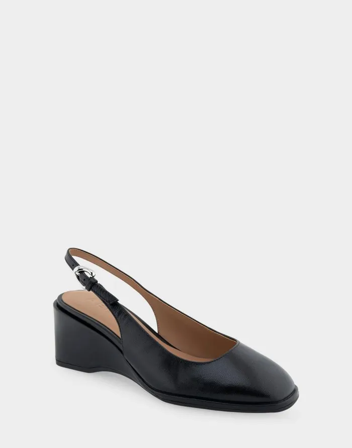 Aerosoles Comfortable Women039s Sculpted Wedge Slingback In Black Leather Black Leather Women Wedges