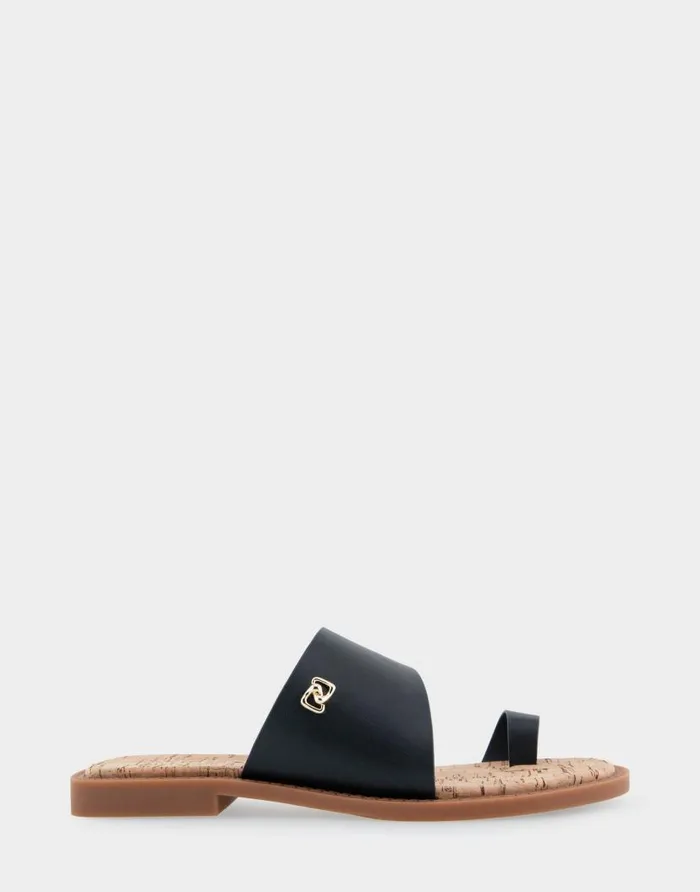 Aerosoles Comfortable Women039s Toe Ring Sandal In Black Faux Leather Black Faux Leather Women Slides Aerosoles Comfortable Women039s Toe Ring Sandal In Black Faux Leather Black Faux Leather Women Slides