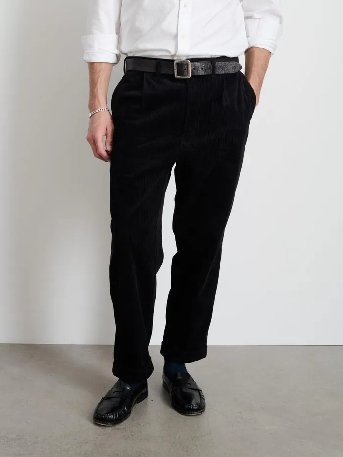 Alex Mill Pants Men Standard Pleated Pant In Corduroy Black