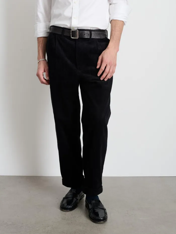 Alex Mill Pants Men Standard Pleated Pant In Corduroy Black