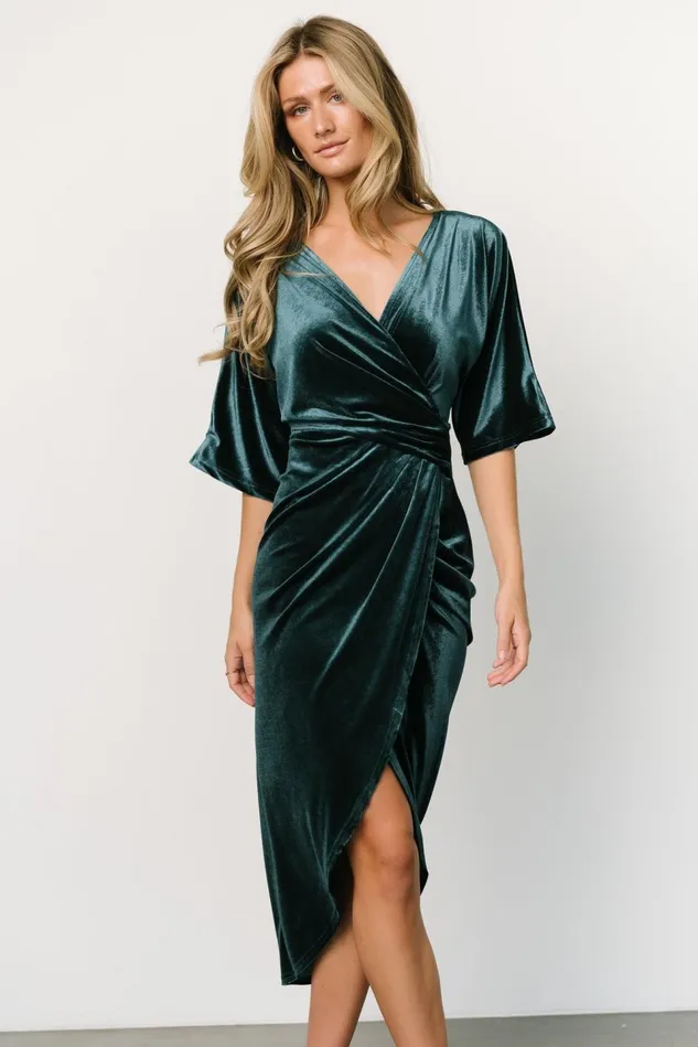 Baltic Born Midi Dresses Women Brendyn Ruched Velvet Dress Jade Baltic Born Midi Dresses Women Brendyn Ruched Velvet Dress Jade