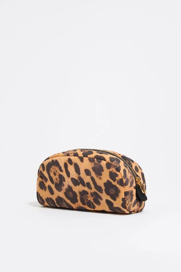 Beige Leopard Nylon Makeup Case Leopard Natural Women Bimba Y Lola Vanity Pouches Beige Leopard Nylon Makeup Case Leopard Natural Women Bimba Y Lola Vanity Pouches