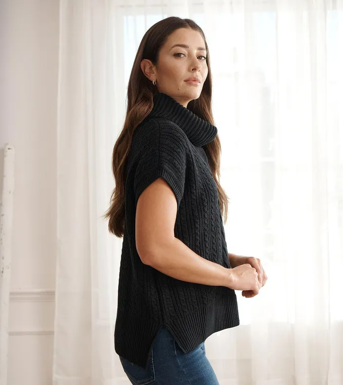 Cable Knit Vest 8211 Black Caviar Hatley