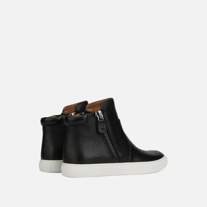 Carter Black Women Kenneth Cole Sneakers Carter Black Women Kenneth Cole Sneakers