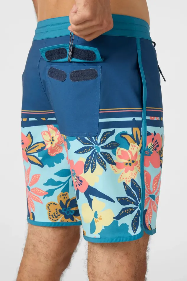 CRUZER SCALLOP 18034 BOARDSHORTS Men O039NEILL Featured