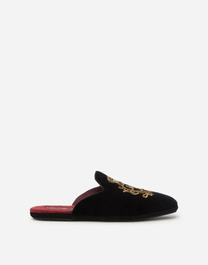 Dolce and Gabbana Loafers And Moccasins Men Velvet Slippers With Coat Of Arms Embroidery Black Dolce and Gabbana Loafers And Moccasins Men Velvet Slippers With Coat Of Arms Embroidery Black