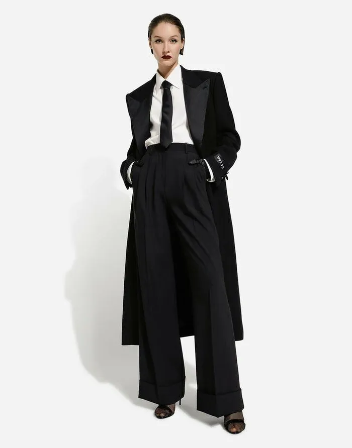 Dolce and Gabbana Shirts And Tops Women Silk Crepe De Chine Shirt White Dolce and Gabbana Shirts And Tops Women Silk Crepe De Chine Shirt White