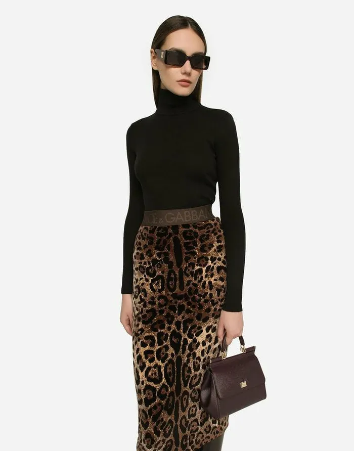Dolce and Gabbana Skirts Women Chenille Calflength Skirt With Jacquard Leopard Design Multicolor Dolce and Gabbana Skirts Women Chenille Calflength Skirt With Jacquard Leopard Design Multicolor