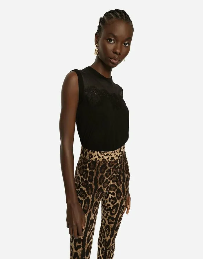 Dolce and Gabbana Sweaters And Cardigans Women Sleeveless Cashmere And Silk Sweater With Lace Black Dolce and Gabbana Sweaters And Cardigans Women Sleeveless Cashmere And Silk Sweater With Lace Black