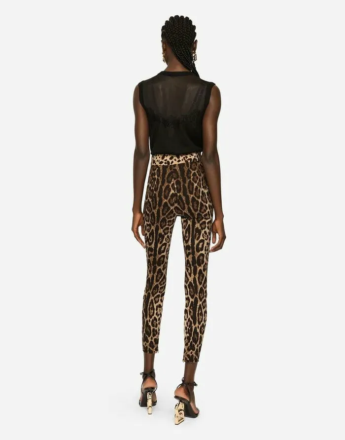 Dolce and Gabbana Sweaters And Cardigans Women Sleeveless Cashmere And Silk Sweater With Lace Black Dolce and Gabbana Sweaters And Cardigans Women Sleeveless Cashmere And Silk Sweater With Lace Black