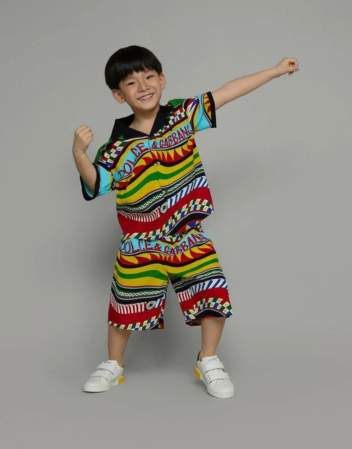 Dolce and Gabbana Trousers And Shorts Children Carrettoprint Shorts Multicolor Dolce and Gabbana Trousers And Shorts Children Carrettoprint Shorts Multicolor