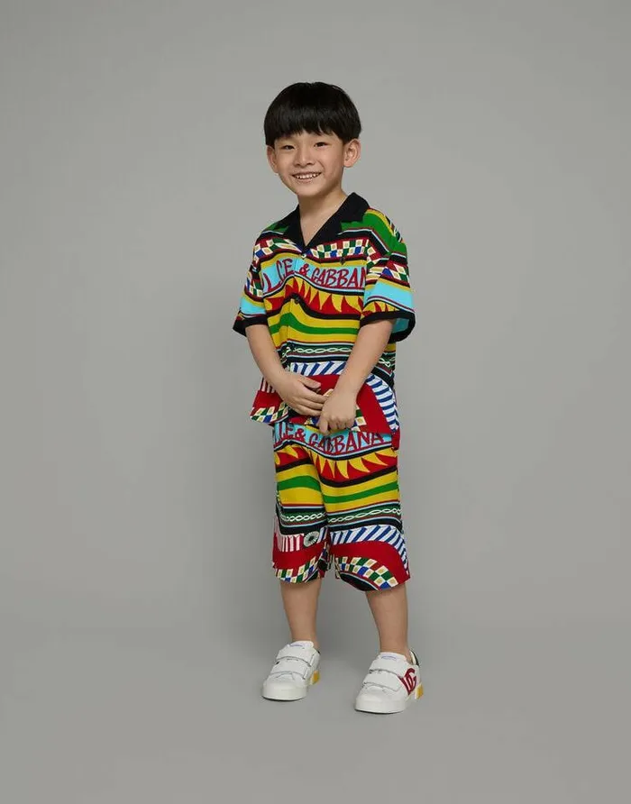 Dolce and Gabbana Trousers And Shorts Children Carrettoprint Shorts Multicolor Dolce and Gabbana Trousers And Shorts Children Carrettoprint Shorts Multicolor