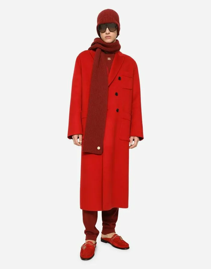 Dolce and Gabbana Trousers And Shorts Men Cashmere Jogging Pants With DG Logo Bordeaux Dolce and Gabbana Trousers And Shorts Men Cashmere Jogging Pants With DG Logo Bordeaux