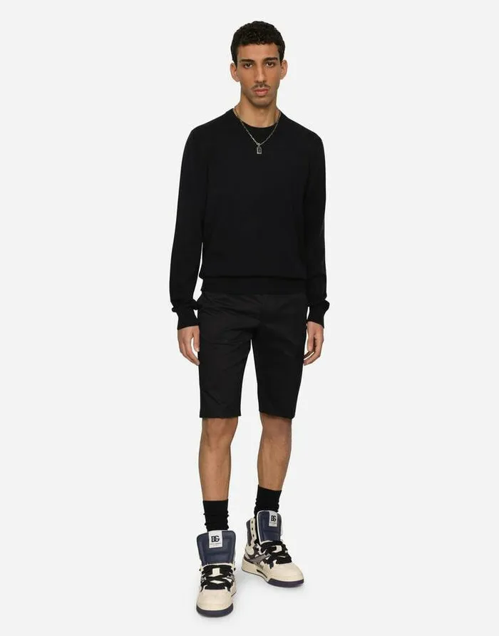 Dolce and Gabbana Trousers And Shorts Men Stretch Cotton Shorts With DG Patch Blue Dolce and Gabbana Trousers And Shorts Men Stretch Cotton Shorts With DG Patch Blue