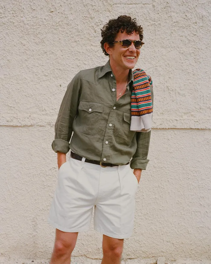 Drake039s Ecru Cotton Twill SinglePleat Shorts 8211 Clothing