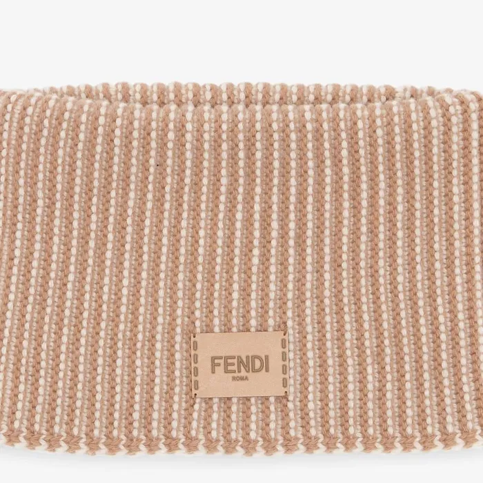 Fendi Scarves and Ponchos Collar Beige Wool Collar 8211 Women