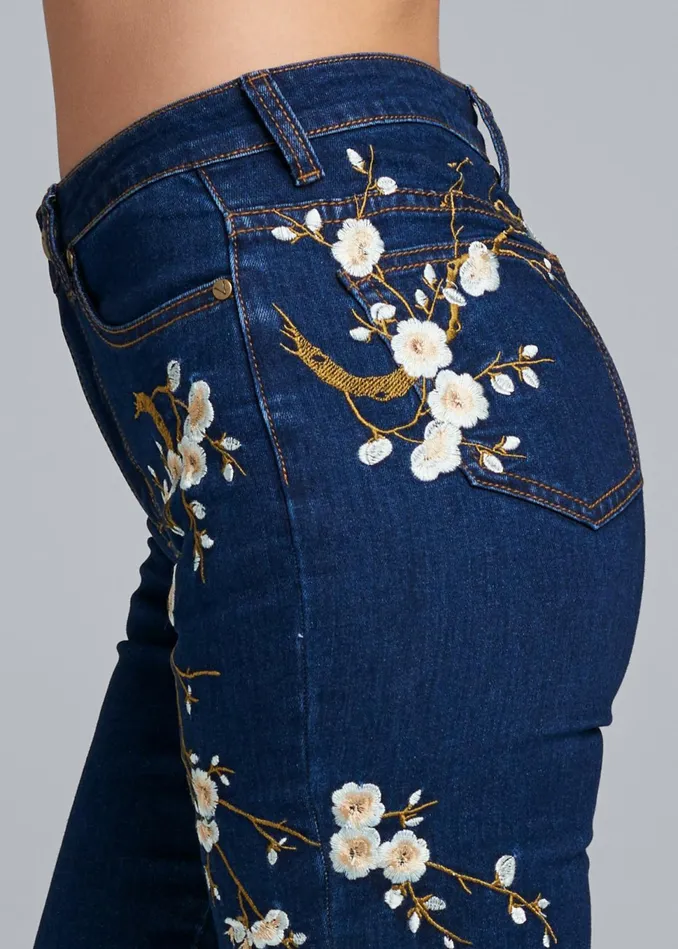 FLORAL EMBROIDERED SKINNY JEANS Dark Wash Women VENUS Novelty Jeans