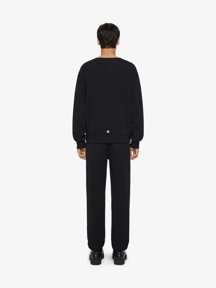 Givenchy Boxy Fit Sweatshirt In Fleece With Reflective Artwork Black Men Sweatshirts and Hoodies Givenchy Boxy Fit Sweatshirt In Fleece With Reflective Artwork Black Men Sweatshirts and Hoodies