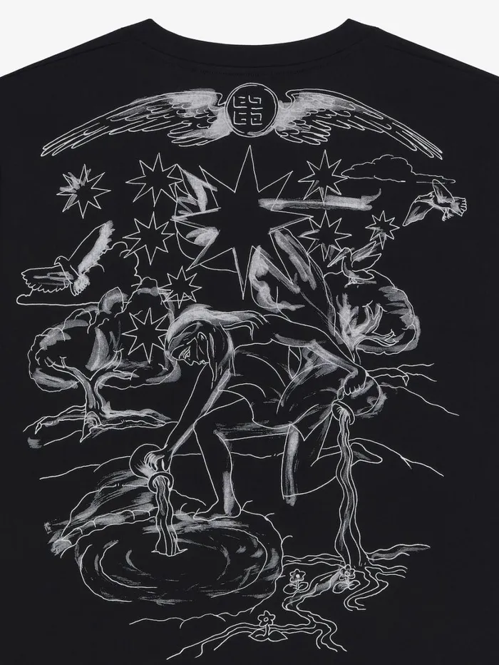 Givenchy Boxy Fit Tshirt In Cotton GIVENCHY Tarot Black Men TShirts