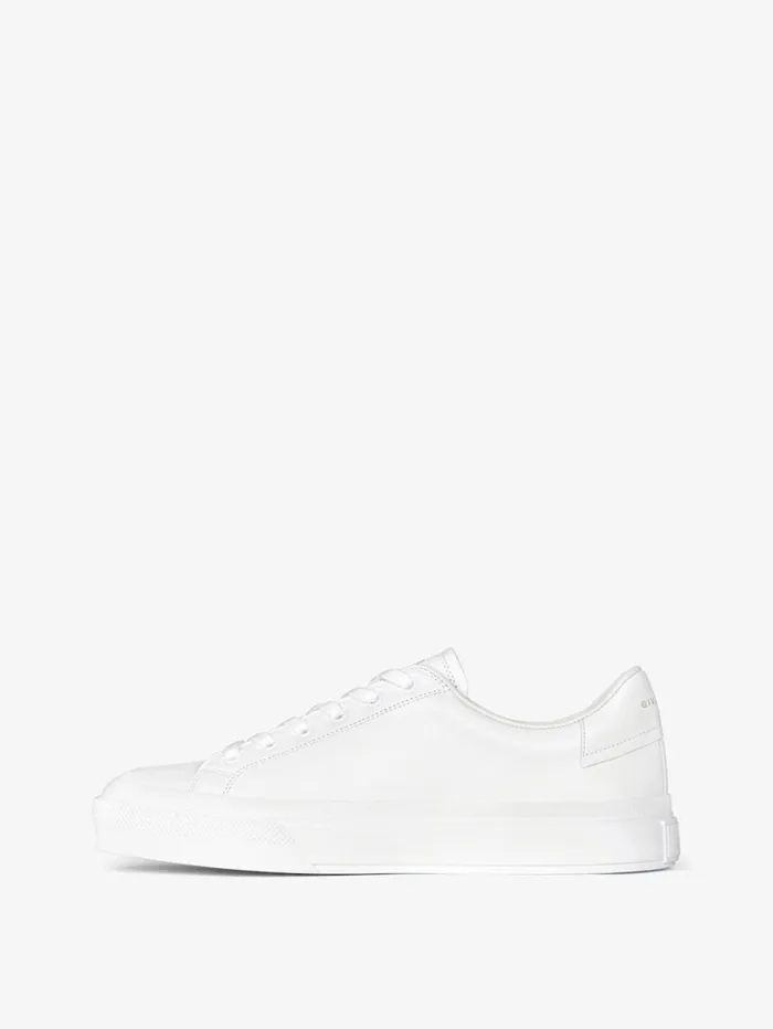 Givenchy City Sport Sneakers In GIVENCHY Leather White Men Sneakers Givenchy City Sport Sneakers In GIVENCHY Leather White Men Sneakers