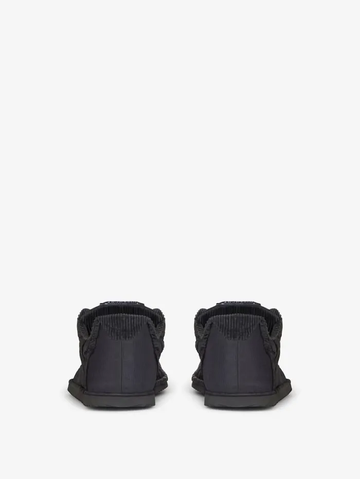 Givenchy Flat Sneakers In Synthetic Fiber Black Men Sneakers Givenchy Flat Sneakers In Synthetic Fiber Black Men Sneakers