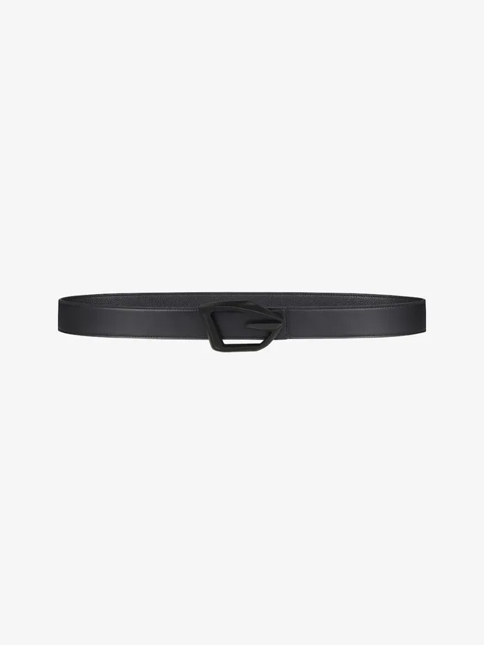 Givenchy GivCut Reversible Belt In Grained Leather Black Men Belts Givenchy GivCut Reversible Belt In Grained Leather Black Men Belts