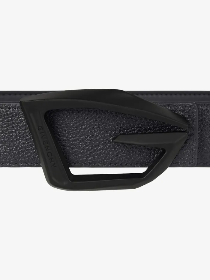 Givenchy GivCut Reversible Belt In Grained Leather Black Men Belts Givenchy GivCut Reversible Belt In Grained Leather Black Men Belts