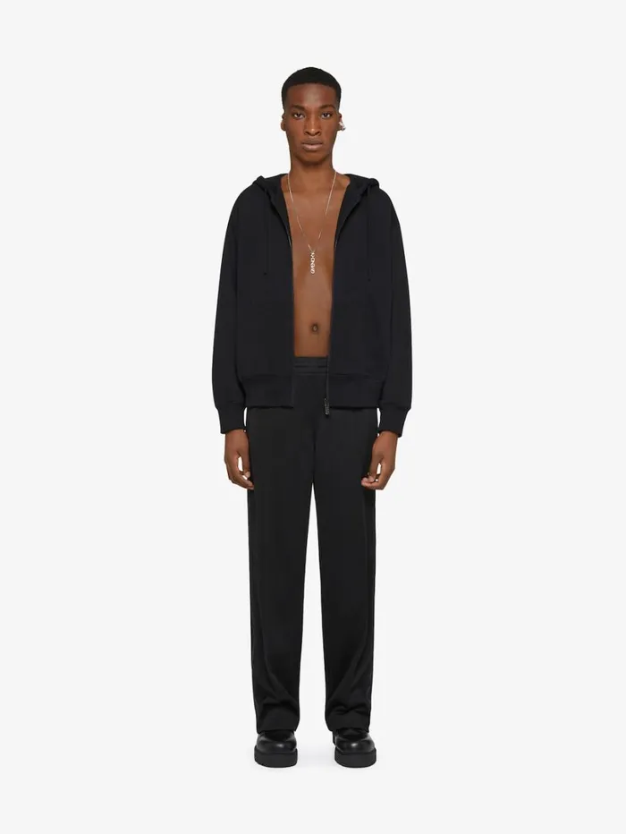 Givenchy GIVENCHY Boxy Fit Hoodie In Fleece With Rhinestones Black Men Sweatshirts and Hoodies Givenchy GIVENCHY Boxy Fit Hoodie In Fleece With Rhinestones Black Men Sweatshirts and Hoodies