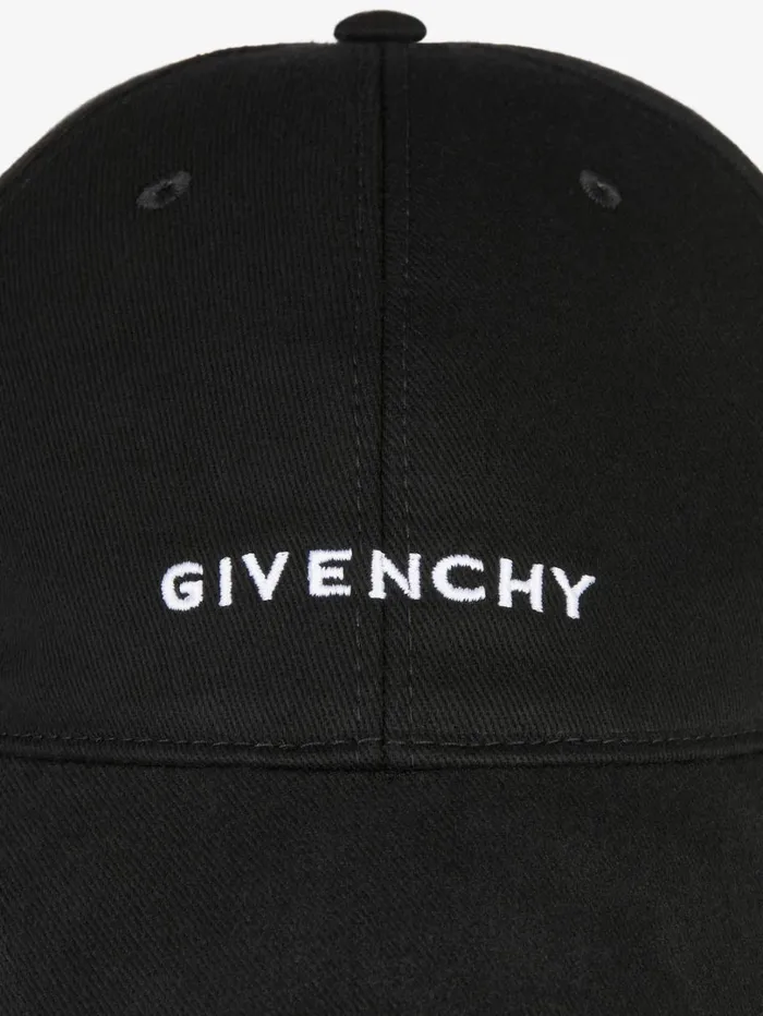 Givenchy GIVENCHY Embroidered Cap In Cotton Black Men Beanies and Caps Givenchy GIVENCHY Embroidered Cap In Cotton Black Men Beanies and Caps