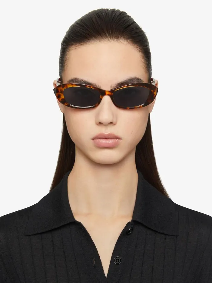 Givenchy Show Unisex Sunglasses In Acetate Havanna WomenMen Sunglasses Givenchy Show Unisex Sunglasses In Acetate Havanna WomenMen Sunglasses