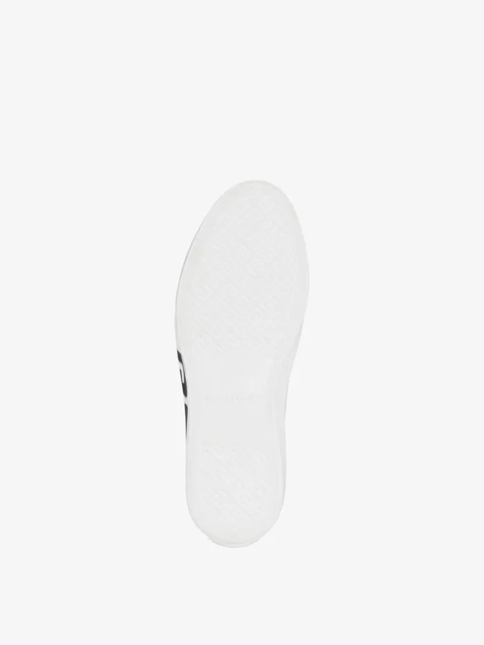 Givenchy Sneakers City Sport In Leather With Tag Effect 4G Print Whiteblack Men Sneakers Givenchy Sneakers City Sport In Leather With Tag Effect 4G Print Whiteblack Men Sneakers