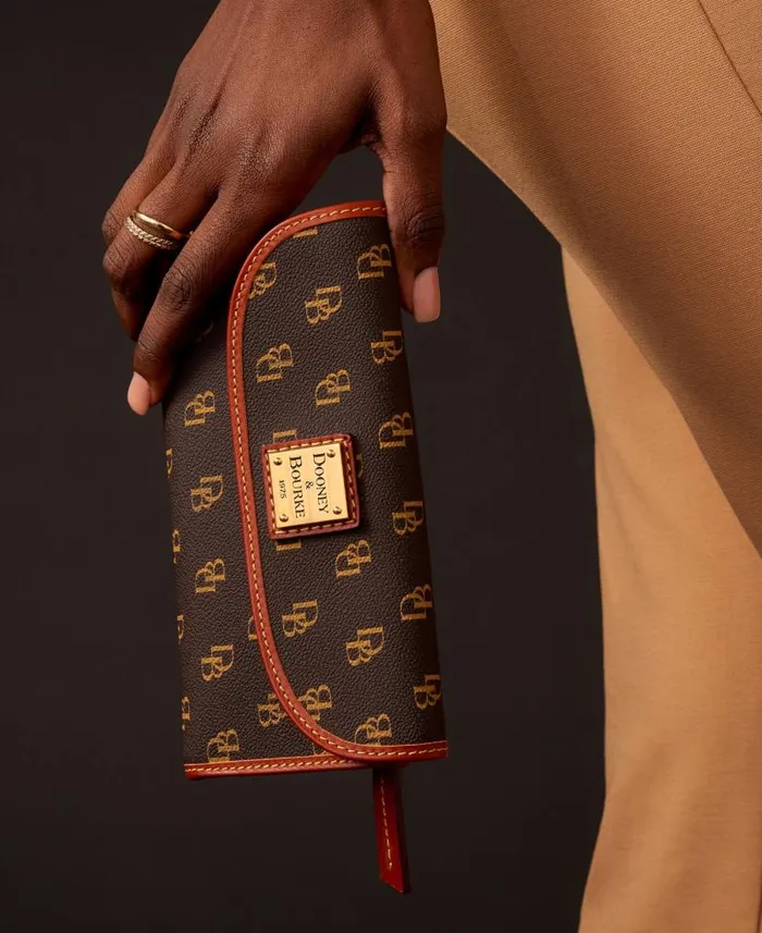 Gretta Continental Clutch Brown Tmoro ManWoman Dooney and Bourke Wallets Gretta Continental Clutch Brown Tmoro ManWoman Dooney and Bourke Wallets