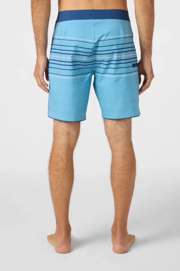 HYPERFREAK HEAT STRIPE 18034 SCALLOP BOARDSHORTS Men O039NEILL Featured