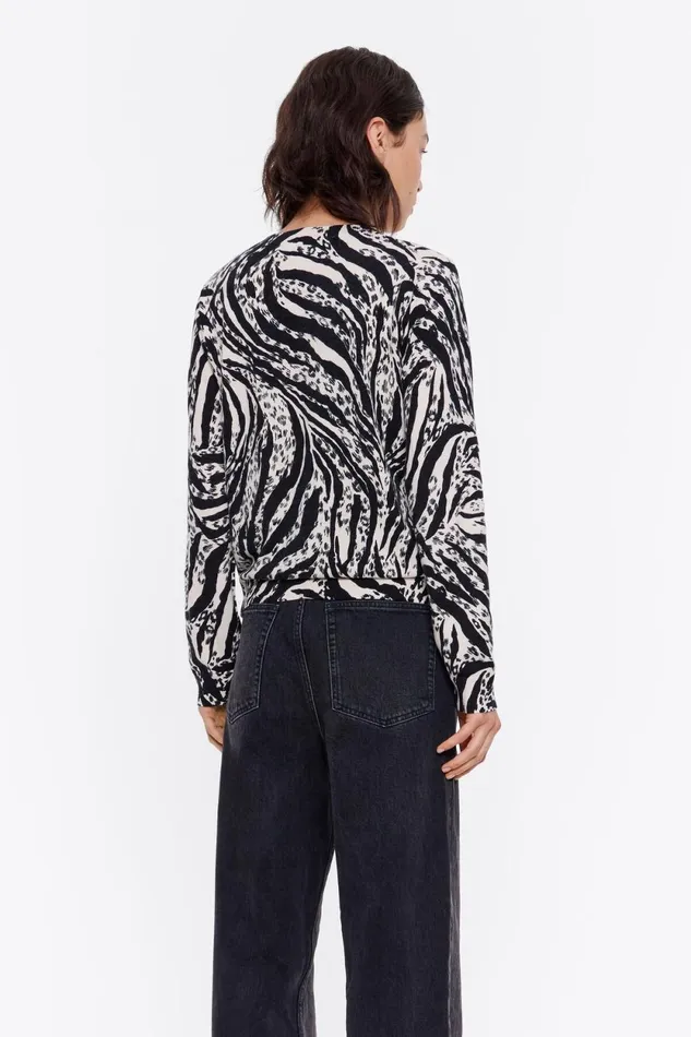 Ivory Zebra Cotton Sweater Zebra Ivory Women Bimba Y Lola Knitwear Ivory Zebra Cotton Sweater Zebra Ivory Women Bimba Y Lola Knitwear