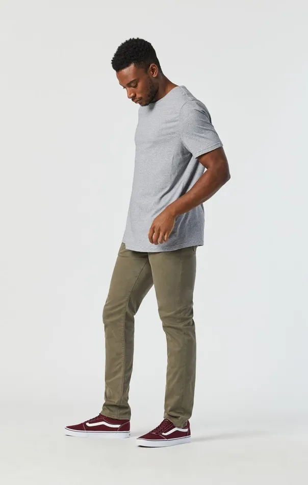 Jake Slim Leg In Dusty Olive Twill Men Mavi Jeans Pants