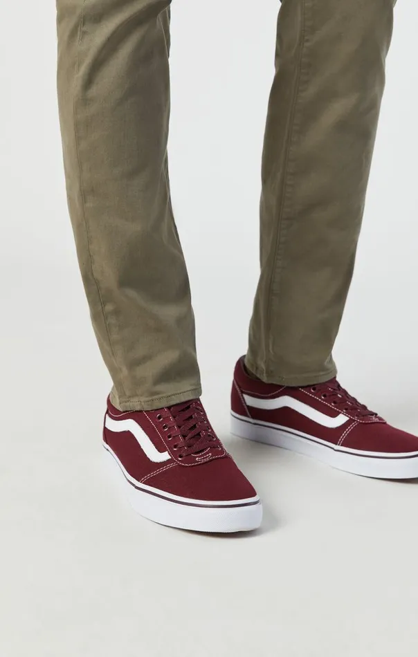 Jake Slim Leg In Dusty Olive Twill Men Mavi Jeans Pants