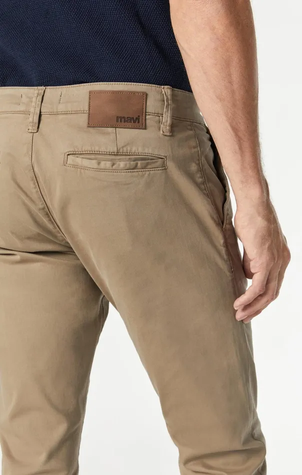 Johnny Chino In British Khaki Twill Mavi Jeans Men Mavi Jeans Pants Johnny Chino In British Khaki Twill Mavi Jeans Men Mavi Jeans Pants