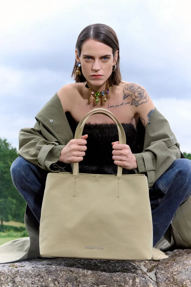 Large Beige Gabardine Chihuahua Shopper Bag Natural Women Bimba Y Lola Shoppers Large Beige Gabardine Chihuahua Shopper Bag Natural Women Bimba Y Lola Shoppers