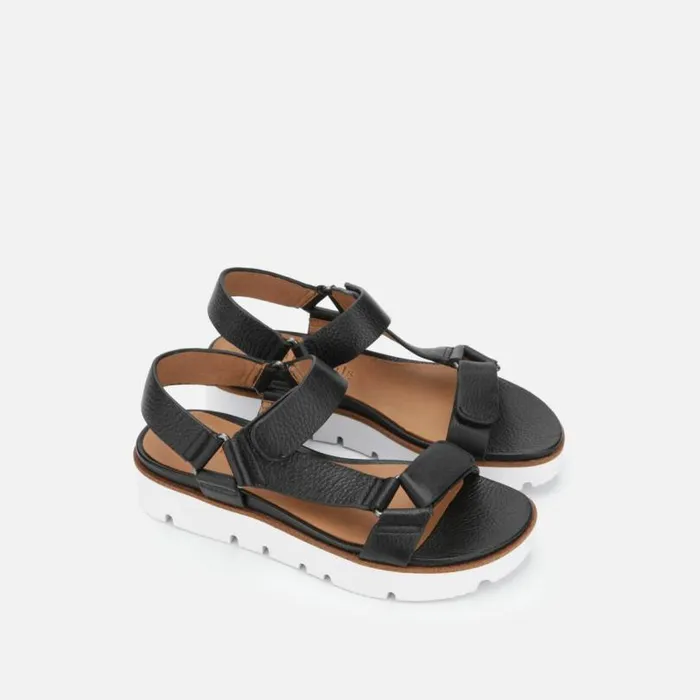 Lavern Lightweight Strappy Sandal Black Women Kenneth Cole Gentle Souls