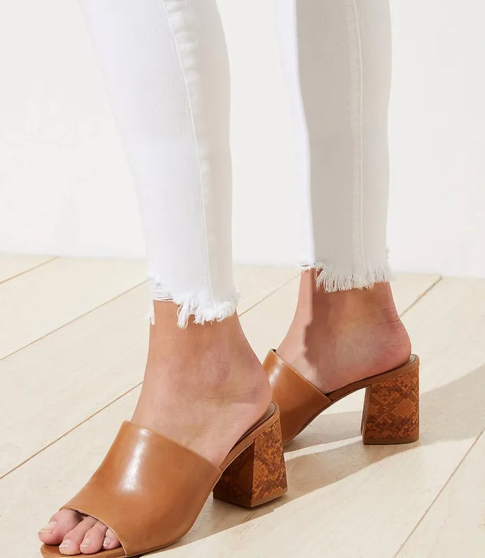 LOFT Petite Chewed Hem Slim Pocket Skinny Crop Jeans In White White Women Petite Jeans