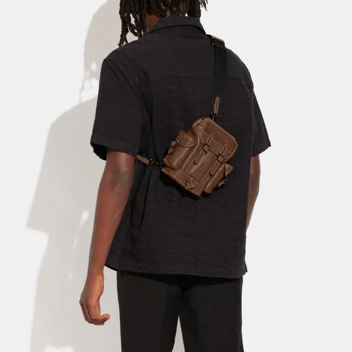 Men Backpacks Coach Hitch Backpack 13 Dark Saddle