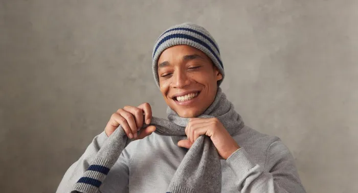 Men Oliver Sweeney Scarves Gloves and Hats Rushenden Light Grey
