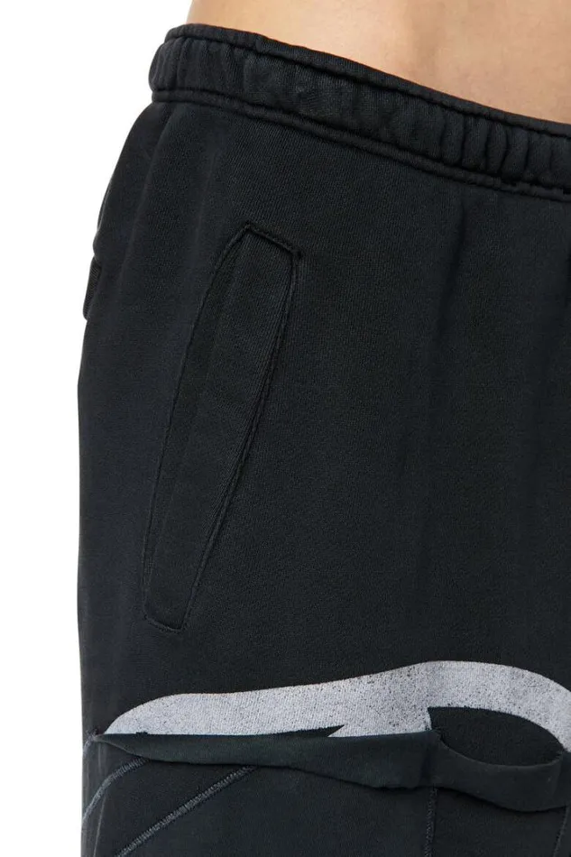 Men PMarkyPeeloval Black Diesel Trousers And Shorts Men PMarkyPeeloval Black Diesel Trousers And Shorts