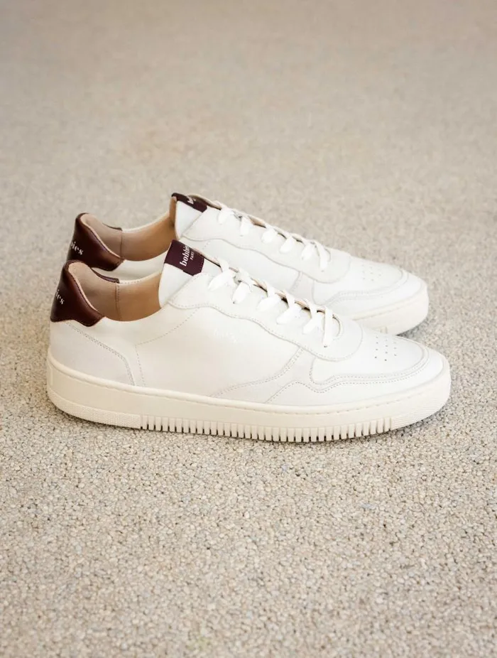 Men Sneakers Bobbies Travis Off White and Turkish Coffee