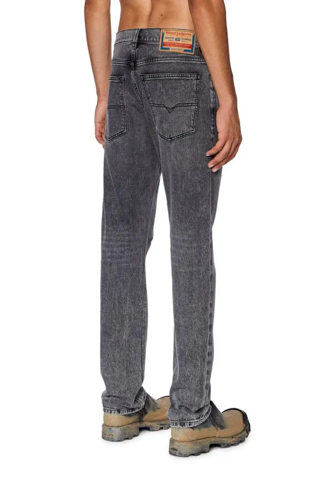 Men Straight Jeans 1995 DSark 09g81 Grey Diesel Straight Men Straight Jeans 1995 DSark 09g81 Grey Diesel Straight